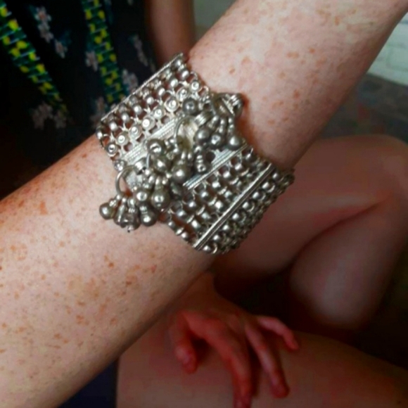 Rajasthan Heavy 4.5+ oz 1960s Indian Sterling Silver Bell Bracelet - Picture 1 of 7